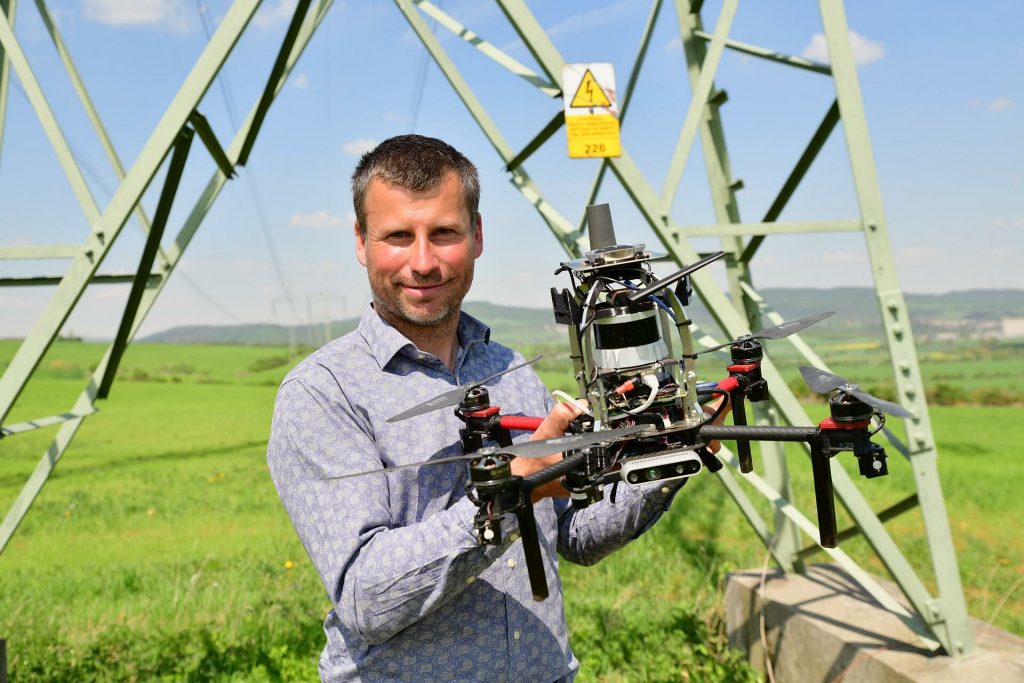 Inovativní projekt RaDron používá autonomní drony v kombinaci s detektory radiace.